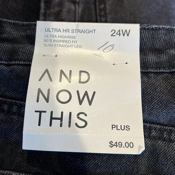 B10.19. NWT AND NOW THIS Women's Ultra High Rise Straight Jeans Neal (black) 24W - Picture 3 of 5